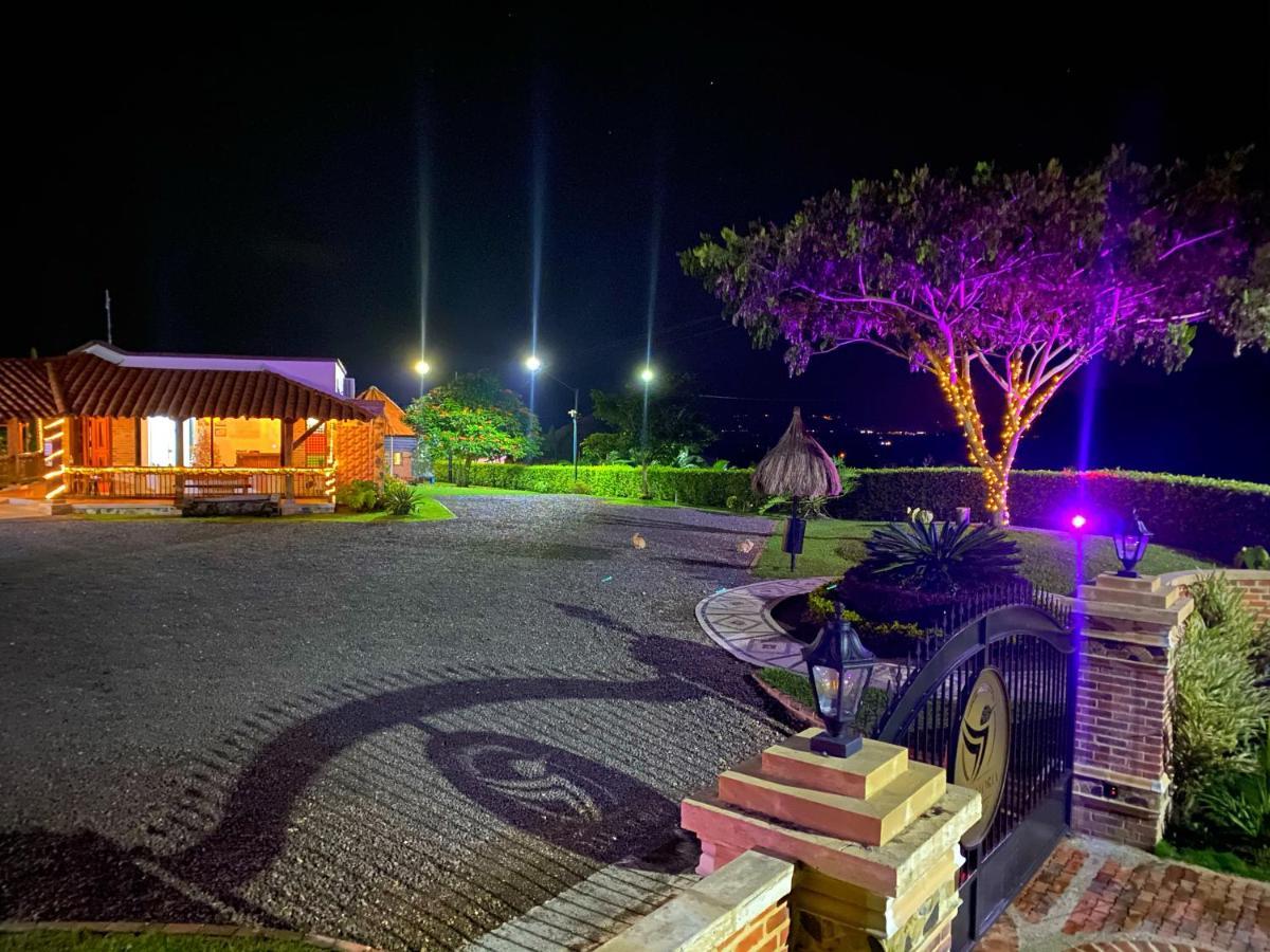 La Victoria Hotel Campestre كويمبايا المظهر الخارجي الصورة