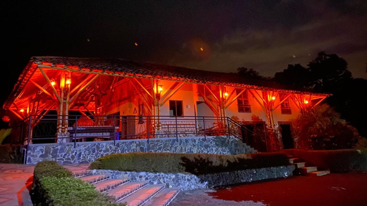 La Victoria Hotel Campestre كويمبايا المظهر الخارجي الصورة