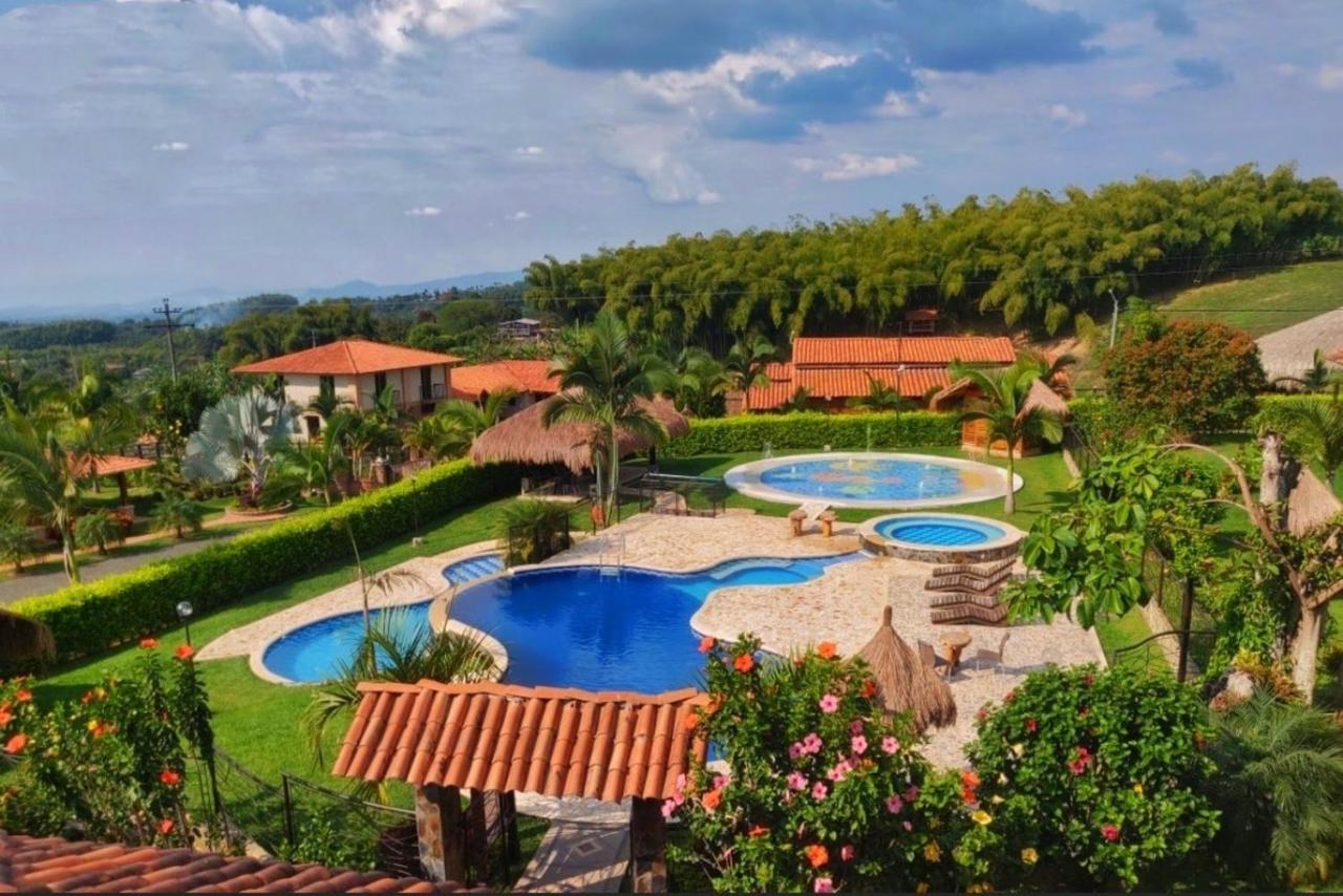 La Victoria Hotel Campestre كويمبايا المظهر الخارجي الصورة