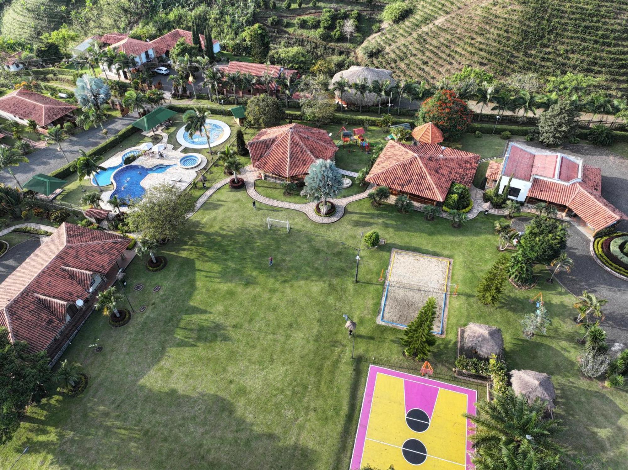 La Victoria Hotel Campestre كويمبايا المظهر الخارجي الصورة