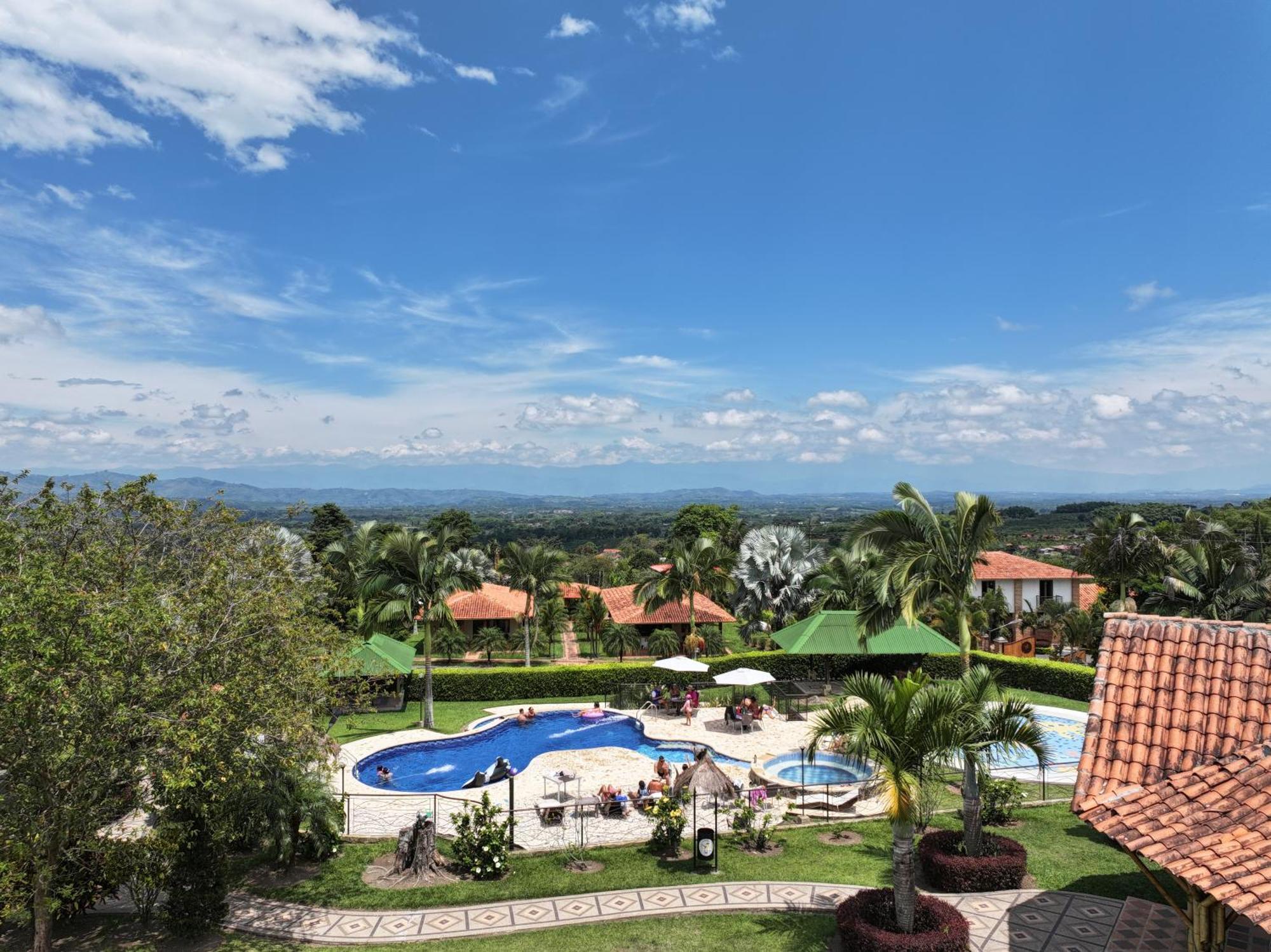 La Victoria Hotel Campestre كويمبايا المظهر الخارجي الصورة